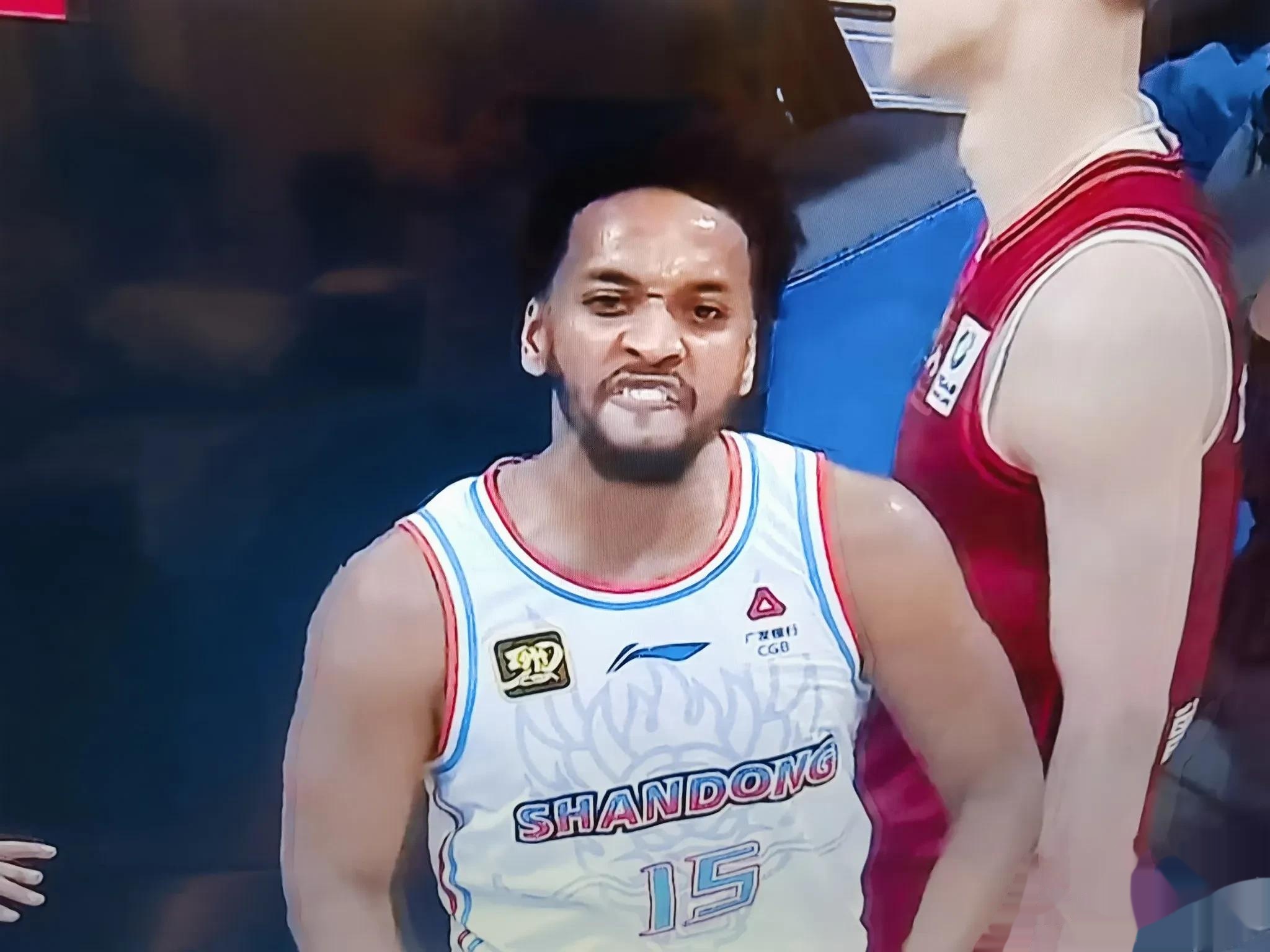 关于山东男篮训练开放日，赛后迎来里程碑引欢呼，欧联在即，高层口径保持一致的信息