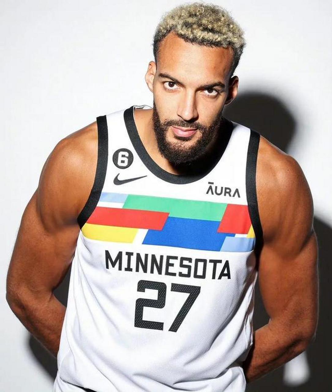  森林狼最新消息今天 