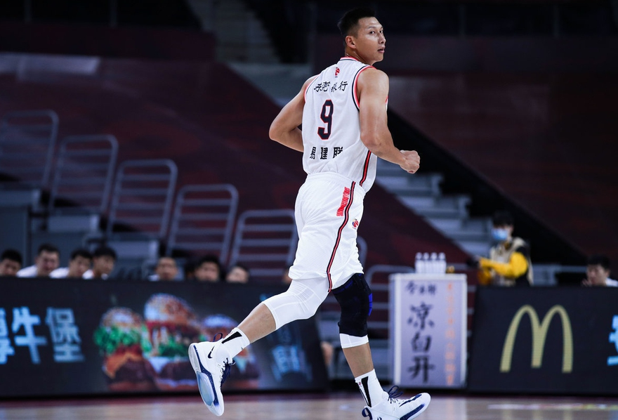 IM电竞中国 -包含里程碑夜！明尼苏达森林狼手感冰凉，CBA常规赛清晨刷纪录，质疑声仍在，年轻球员得到机会的词条