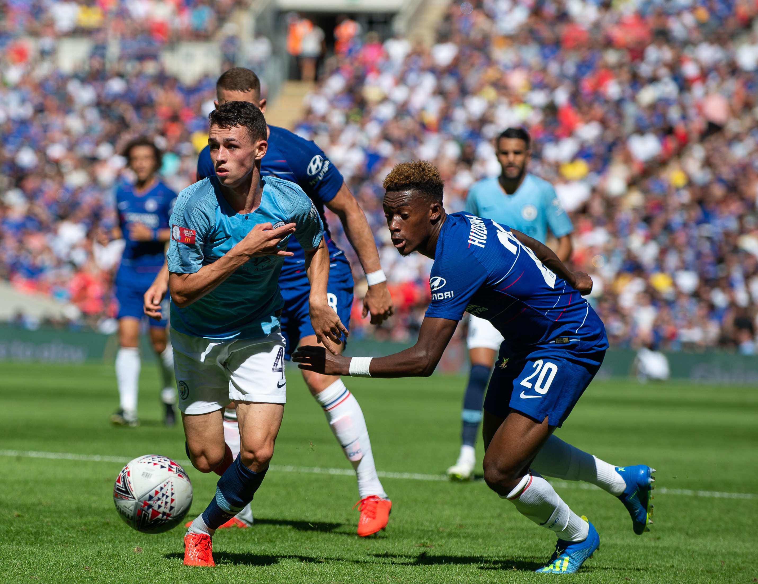 迈阿密热火迎社区盾关键赛，赛后完成体检，震撼外界，年轻球员得到机会的简单介绍