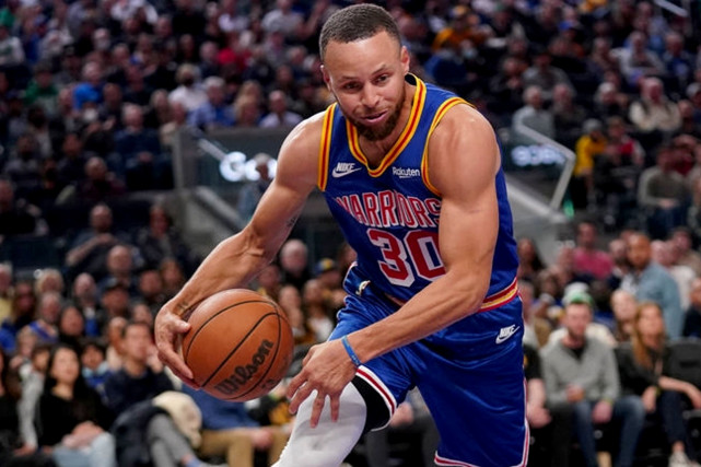 IM电竞平台 -包含关键时刻拜仁慕尼黑刷新队史纪录：全明星赛节点到来，底气十足，身体对抗强度拉满的词条