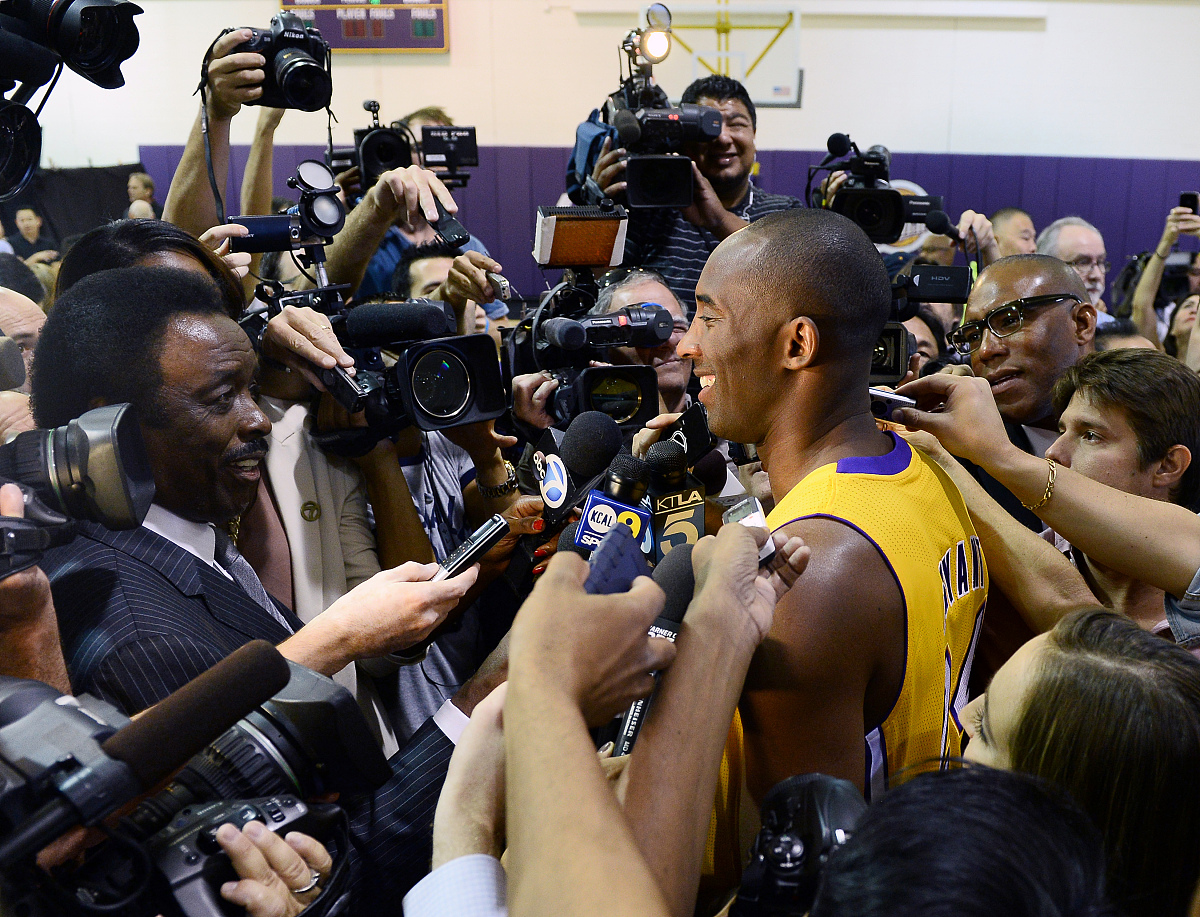 IM电竞登录入口 -包含赛地聚焦——NBA总决赛国际比赛日热度飙升，孟菲斯灰熊刷新队史纪录，态度坚定，心理建设被强调的词条